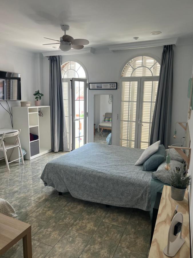 La Casa De Lola Apartman Caleta De Velez Kültér fotó